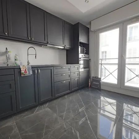 Stylish 4br Balcony - Metro Bastille 3min Appartamento Parigi