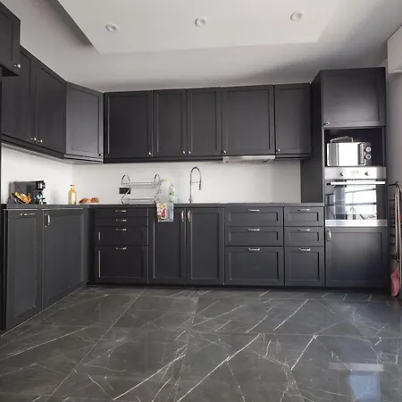 Stylish 4br Balcony - Metro Bastille 3min *